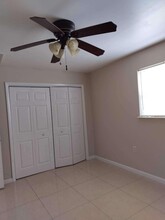 7900 NW 14th St in Pembroke Pines, FL - Foto de edificio - Building Photo