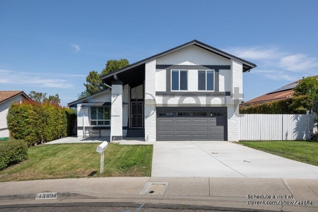 property at 13894 Paseo Zaldivar