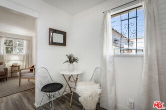1159 N Fuller Ave in West Hollywood, CA - Building Photo - Building Photo