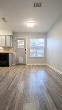 11907 Argonne Forest Trail in Austin, TX - Building Photo - Building Photo