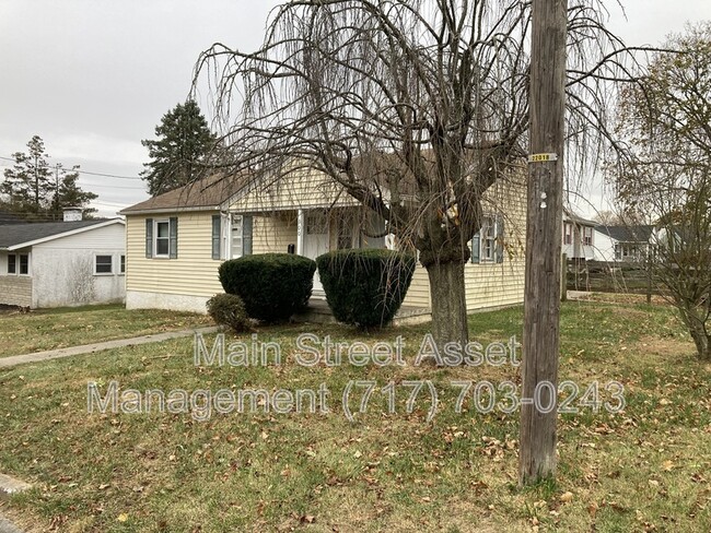 300 Chestnut St in Parkesburg, PA - Foto de edificio - Building Photo