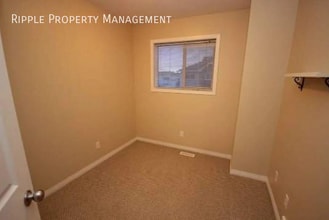 111 111 Tarawood Ln NE in Calgary, AB - Building Photo - Building Photo