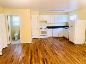 50 Nancy St in Asheville, NC - Building Photo - Building Photo