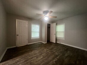 806 N Pryor St in Gastonia, NC - Building Photo - Building Photo