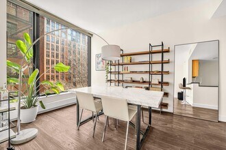 505 Greenwich St in New York, NY - Building Photo - Building Photo