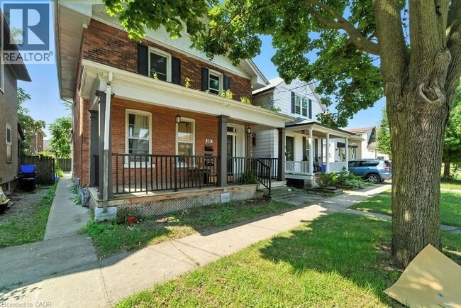 20 Hetherington St in St Catharines, ON - Building Photo - Building Photo