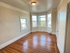 5826 Geary Blvd in San Francisco, CA - Building Photo - Building Photo