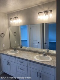 3037 175 E St photo'