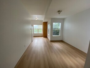 4020 Byron Ave in Bellingham, WA - Building Photo - Building Photo