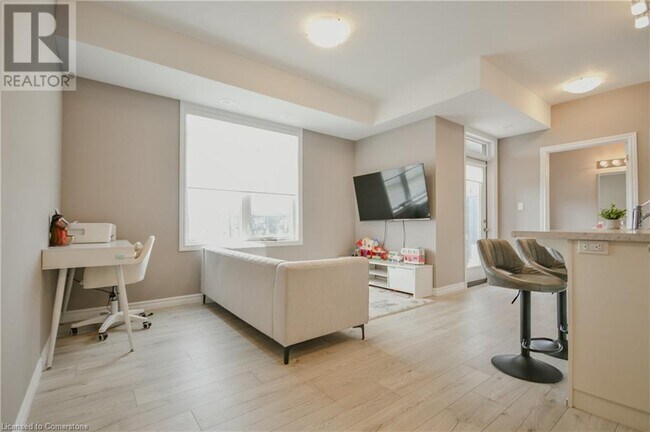 98 Oat Ln in Kitchener, ON - Building Photo - Building Photo