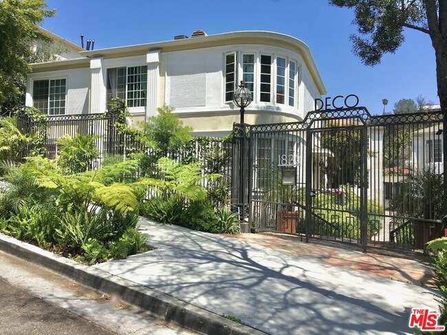 property at 1838 El Cerrito Pl