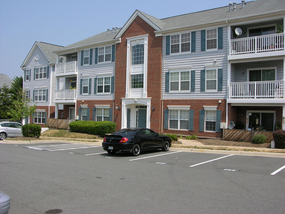 653 Constellation Square SE in Leesburg, VA - Building Photo