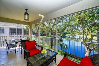 7127 Blue Juniper Ct in Naples, FL - Building Photo - Building Photo