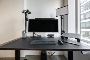 18 10th St in San Francisco, CA - Building Photo