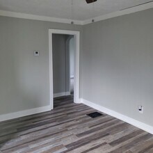 1406 W 21st St in Lorain, OH - Building Photo - Building Photo