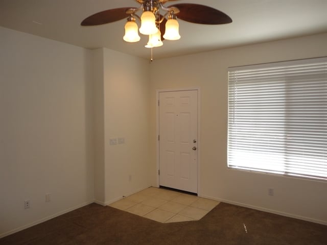 1328 E Weatherby Way in Chandler, AZ - Foto de edificio - Building Photo