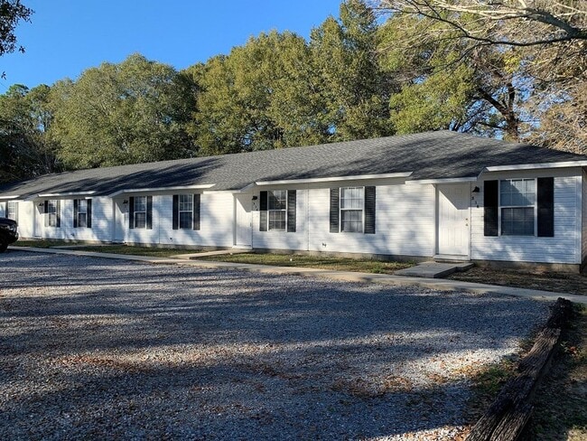 536 Brock Ave in Crestview, FL - Building Photo - Building Photo