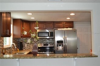 6005 9th Ave in New Port Richey, FL - Building Photo - Building Photo