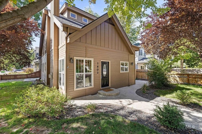 property at 1603 N 29th St