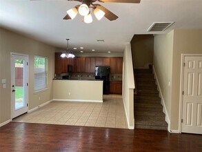 30318 Bumble Bee Dr in Georgetown, TX - Building Photo - Building Photo