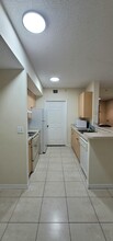 5032 Lantana Rd in Greenacres, FL - Building Photo - Building Photo