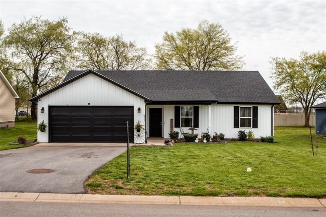 property at 211 Victoria Wy