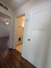 7026 Flight Ave, Unit 7026 in Los Angeles, CA - Building Photo - Building Photo