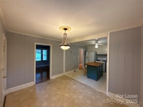 1969 Margate Ave in Charlotte, NC - Building Photo - Building Photo