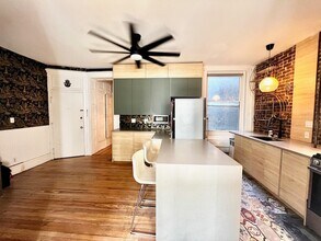 712 Willow Ave in Hoboken, NJ - Building Photo - Building Photo
