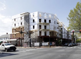 Bayard Plaza in Dover, DE - Building Photo