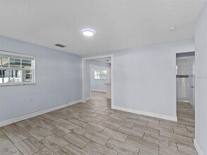 2924 W Dewey St in Tampa, FL - Building Photo - Building Photo