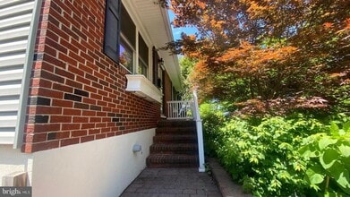 417 W Maple Rd in Linthicum Heights, MD - Building Photo - Building Photo