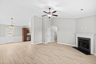 502 Deep Inlet Dr in Sneads Ferry, NC - Building Photo - Building Photo