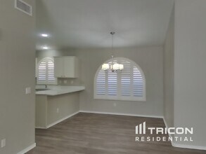 1360 E Century Ave in Gilbert, AZ - Building Photo - Building Photo