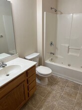 5690-5692 N Gray Ln in Ozark, MO - Building Photo - Building Photo