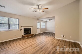 80 Ridgewood Trail in Stockbridge, GA - Foto de edificio - Building Photo