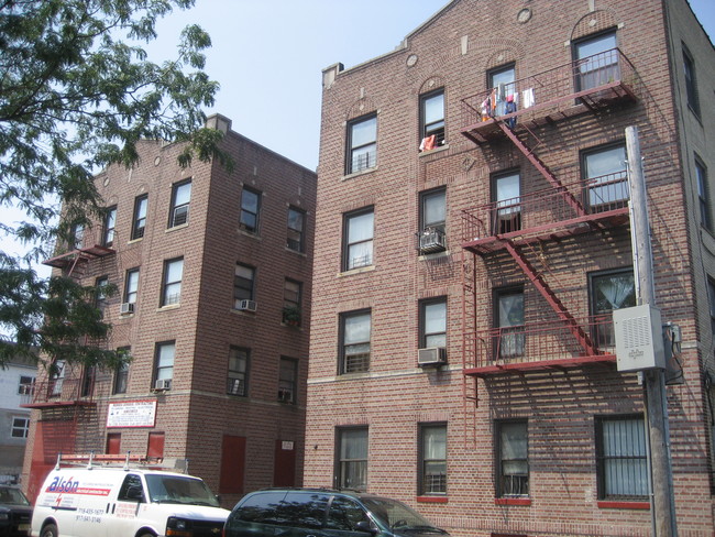 564 E 3rd St in Brooklyn, NY - Building Photo - Building Photo