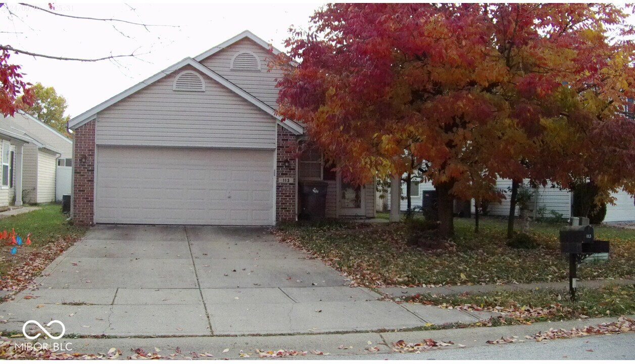 113 Gazebo Dr in Indianapolis, IN - Building Photo