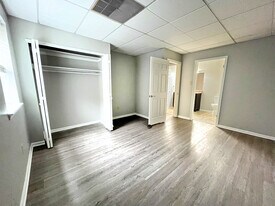 The Piazza at Jenkintown in Jenkintown, PA - Building Photo