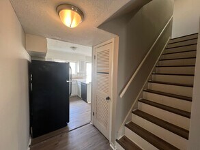 9007 Mahogany Row SE-Unit -A in Huntsville, AL - Building Photo - Building Photo