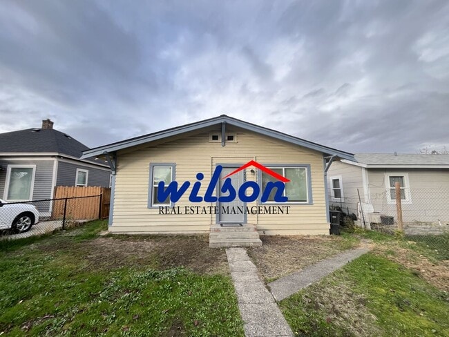 property at 1205 Folsom Ave