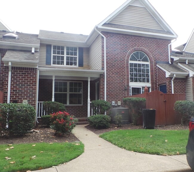 property at 1012 Primrose Ln