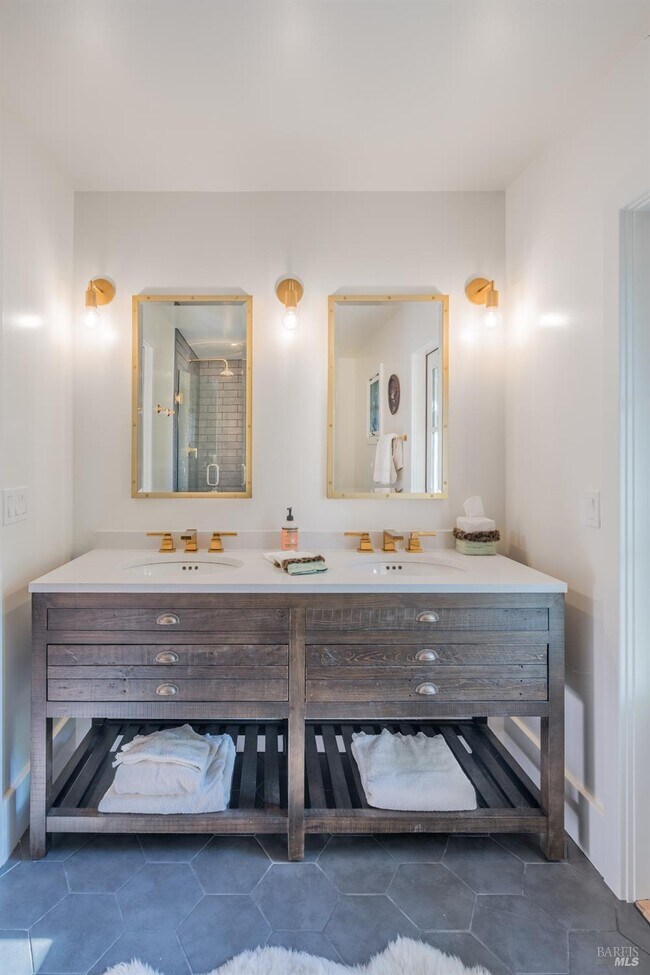 property at 1032 Ponti Rd