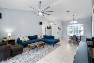4200 29th Pl SW in Naples, FL - Building Photo - Building Photo
