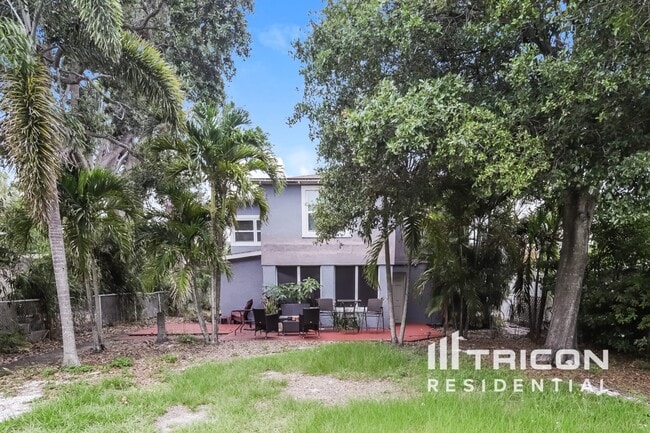 property at 5036 22nd St N