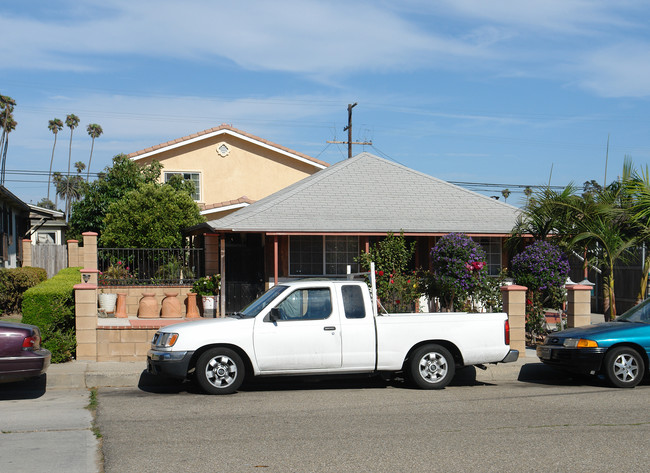 712-714 S F St in Oxnard, CA - Building Photo - Building Photo