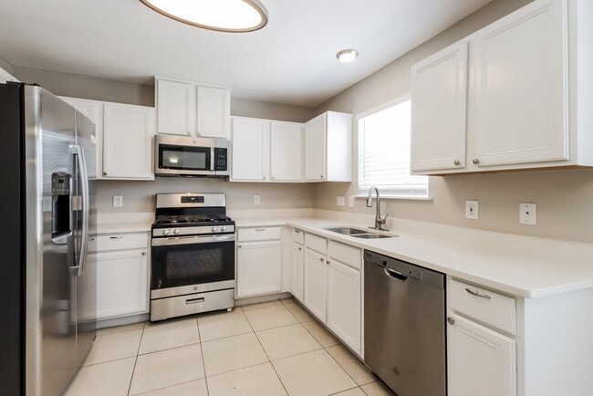 7931 Evergreen Terrace Ln