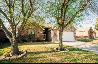 536 Anchor Way in Crowley, TX - Building Photo - Building Photo