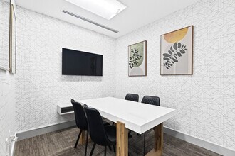 518 Rochester St in Ottawa, ON - Building Photo - Building Photo