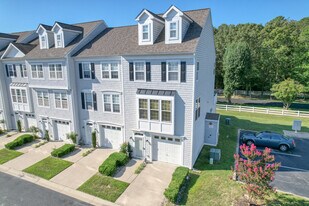 26736 Chatham Ln in Long Neck, DE - Building Photo